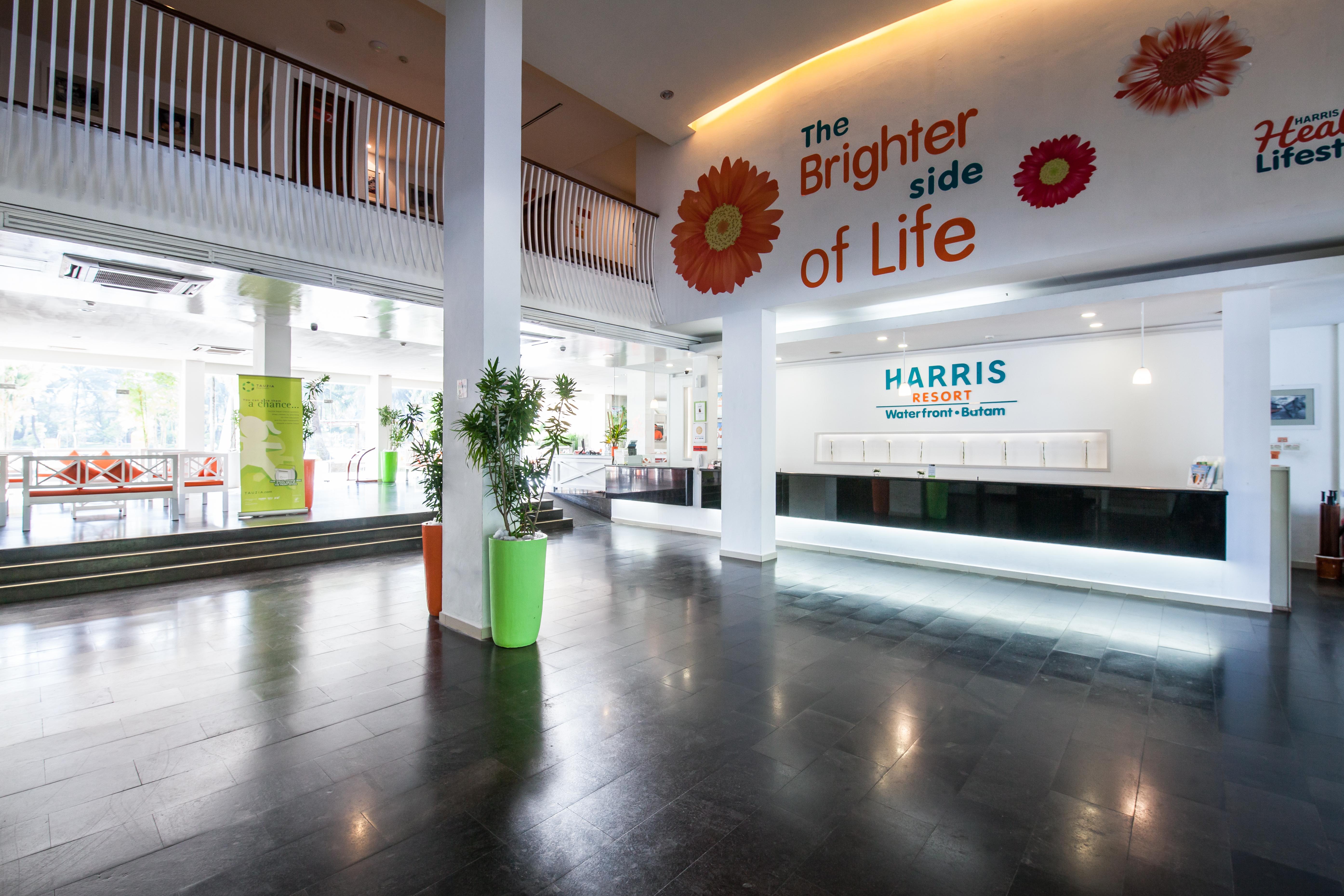 Harris Resort Batam Waterfront Sekupang Exterior photo